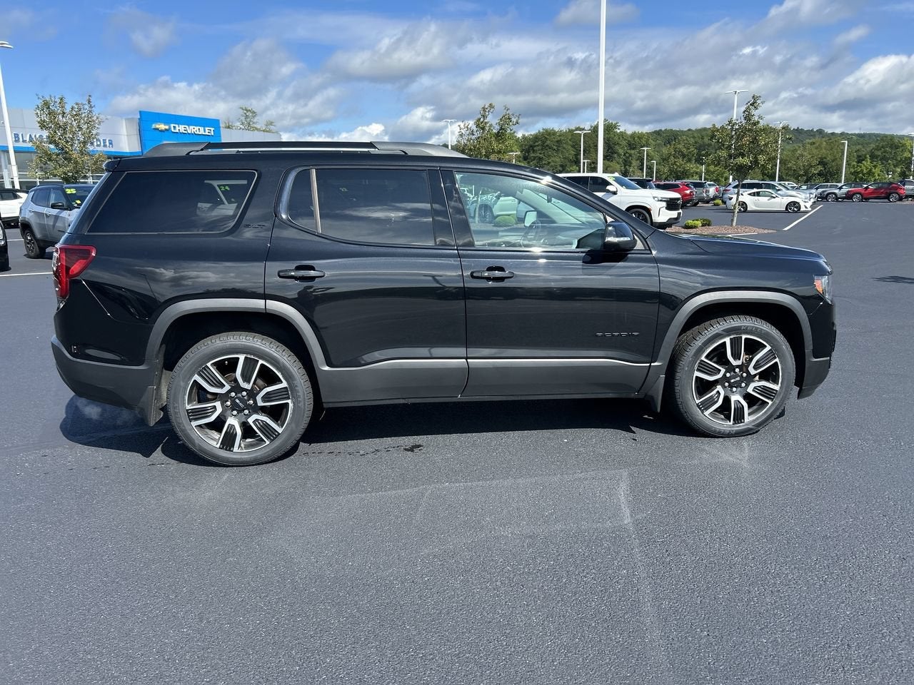 2021 GMC Acadia SLT
