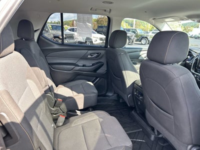 2021 Chevrolet Traverse LT Cloth