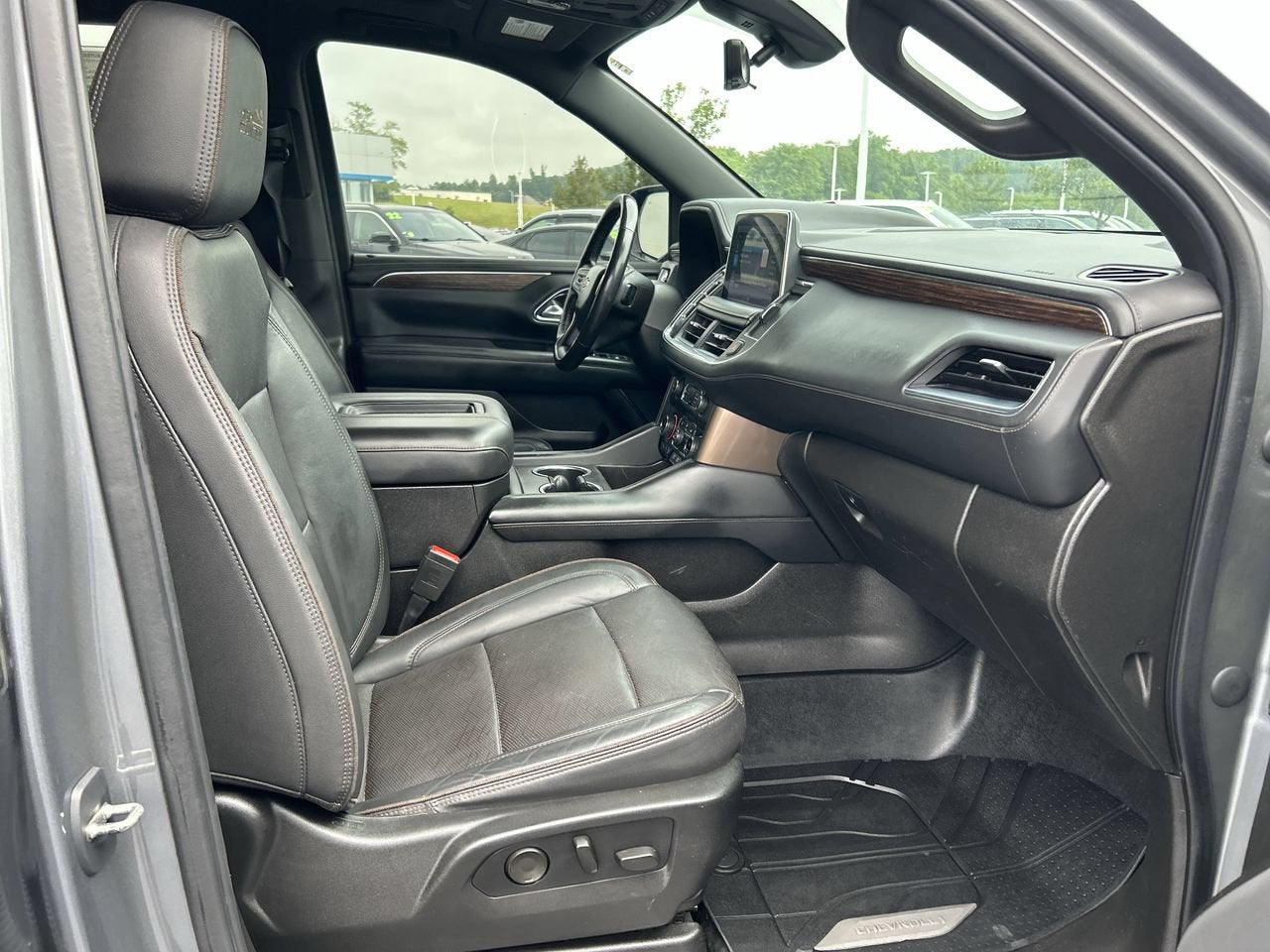 2021 Chevrolet Suburban High Country
