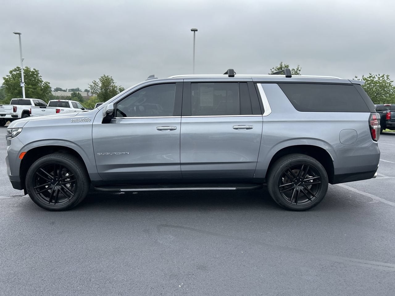 2021 Chevrolet Suburban High Country