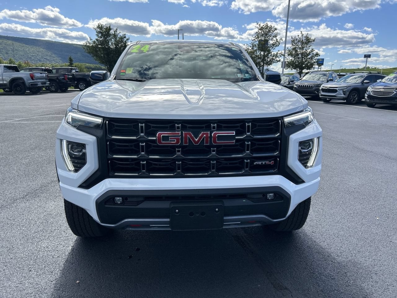 2024 GMC Canyon AT4