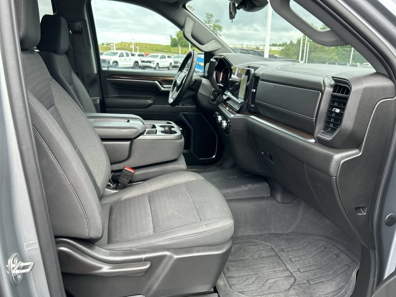 2023 GMC Sierra 1500 SLE