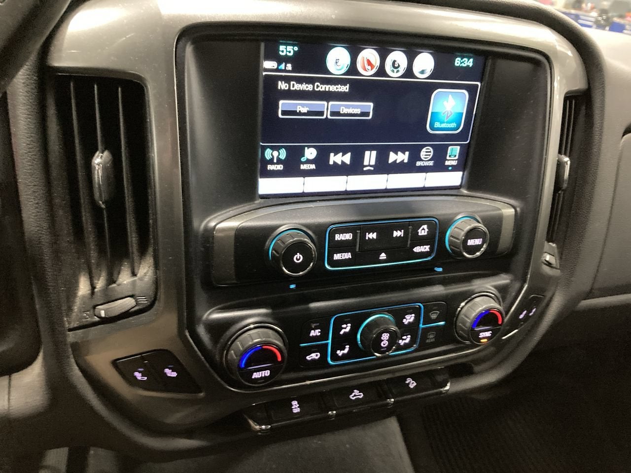 2019 Chevrolet Silverado LD LT