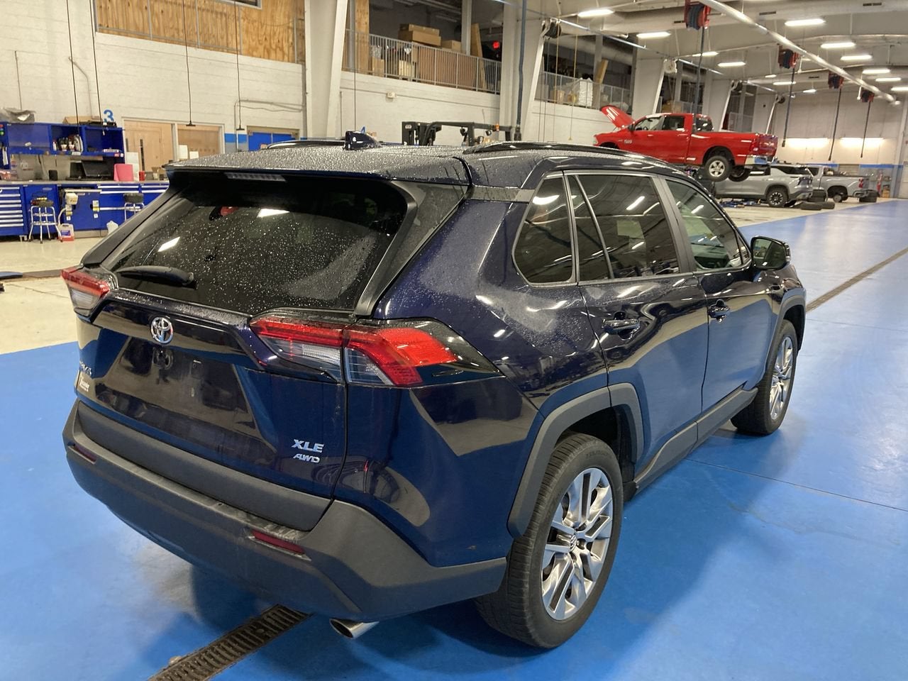 2020 Toyota RAV4 XLE Premium