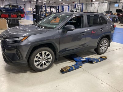 2024 Toyota RAV4 XLE Premium