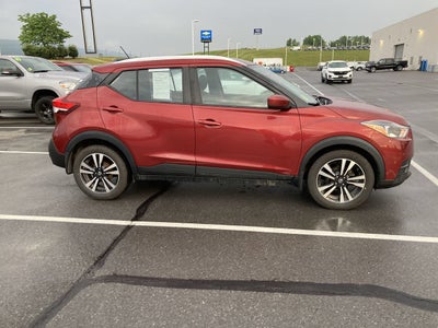 2020 Nissan Kicks SV