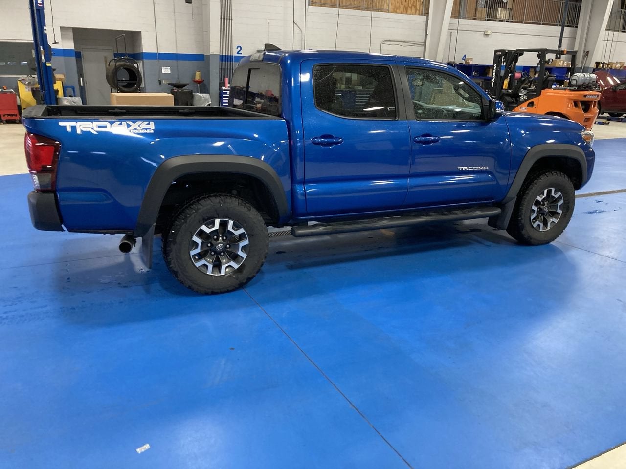 2018 Toyota Tacoma SR