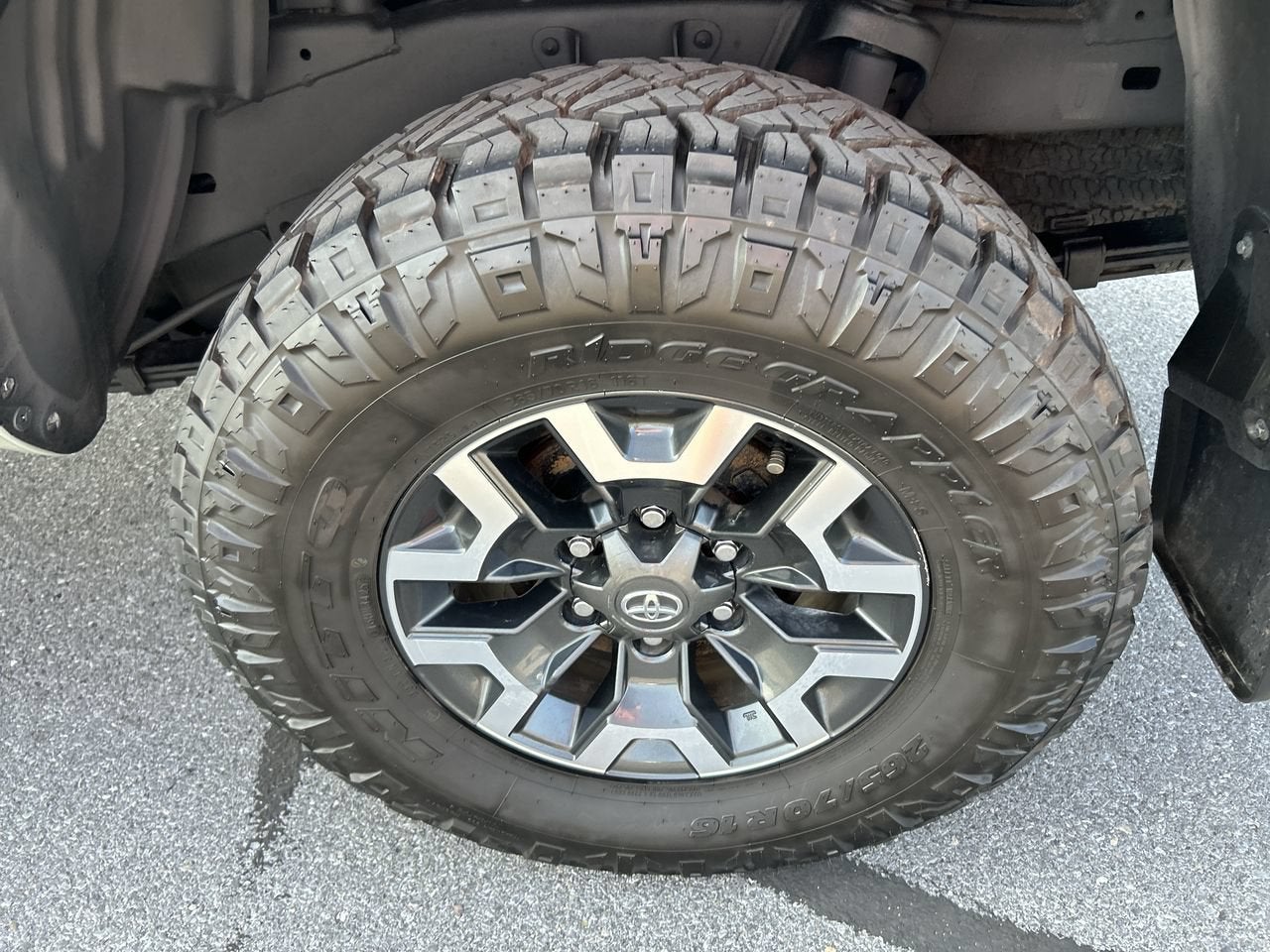 2022 Toyota Tacoma 4WD SR