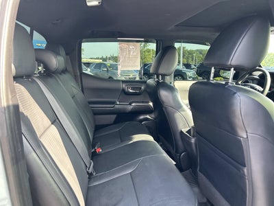 2022 Toyota Tacoma 4WD SR