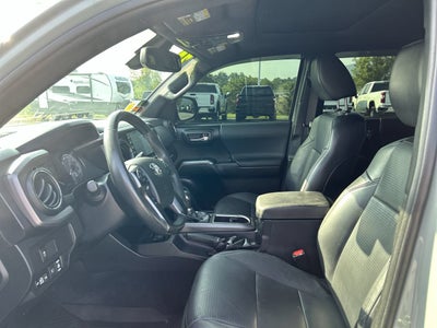 2022 Toyota Tacoma 4WD SR