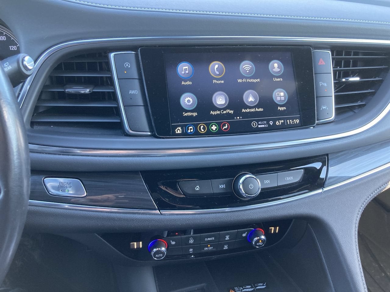 2023 Buick Enclave Essence
