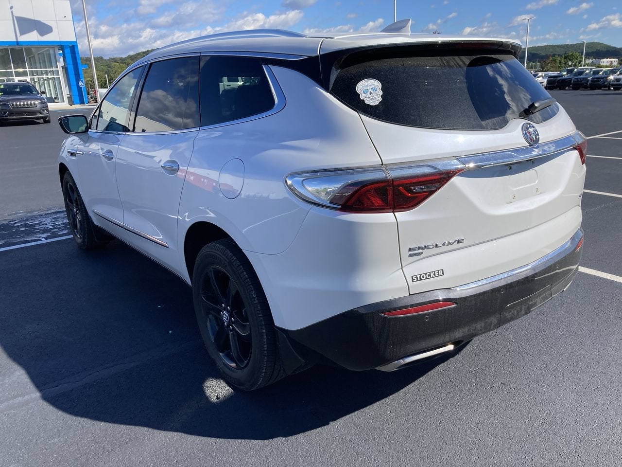 2023 Buick Enclave Essence