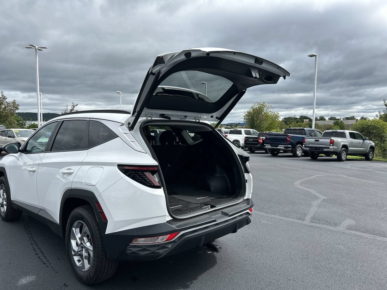2023 Hyundai TUCSON SEL