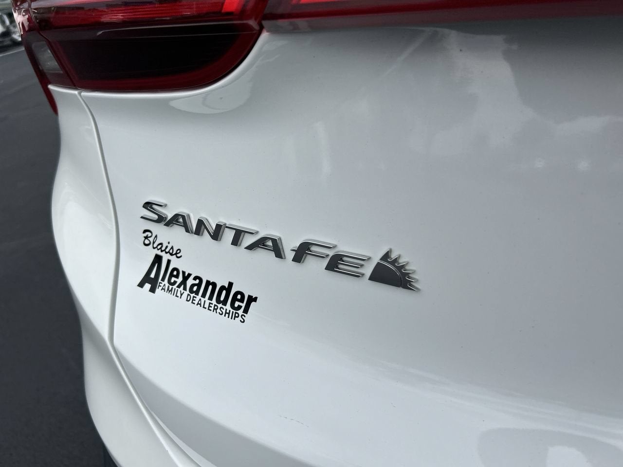 2023 Hyundai SANTA FE SEL