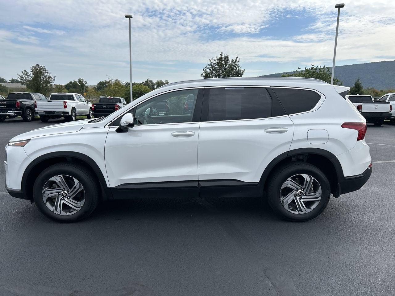 2023 Hyundai SANTA FE SEL
