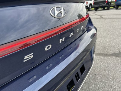 2022 Hyundai SONATA SE