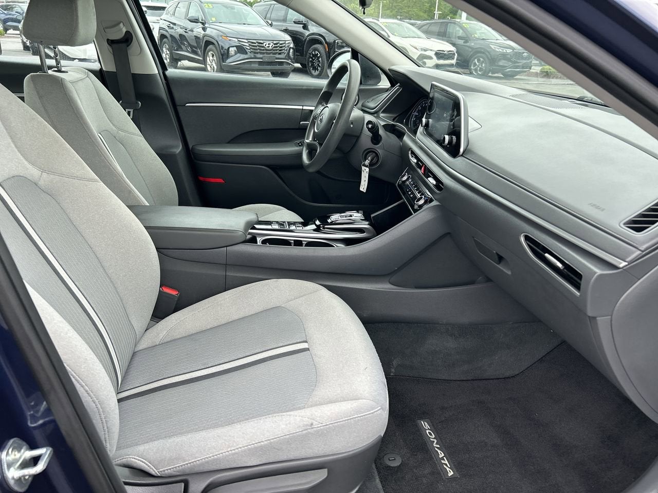 2022 Hyundai SONATA SE