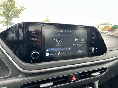 2022 Hyundai SONATA SE