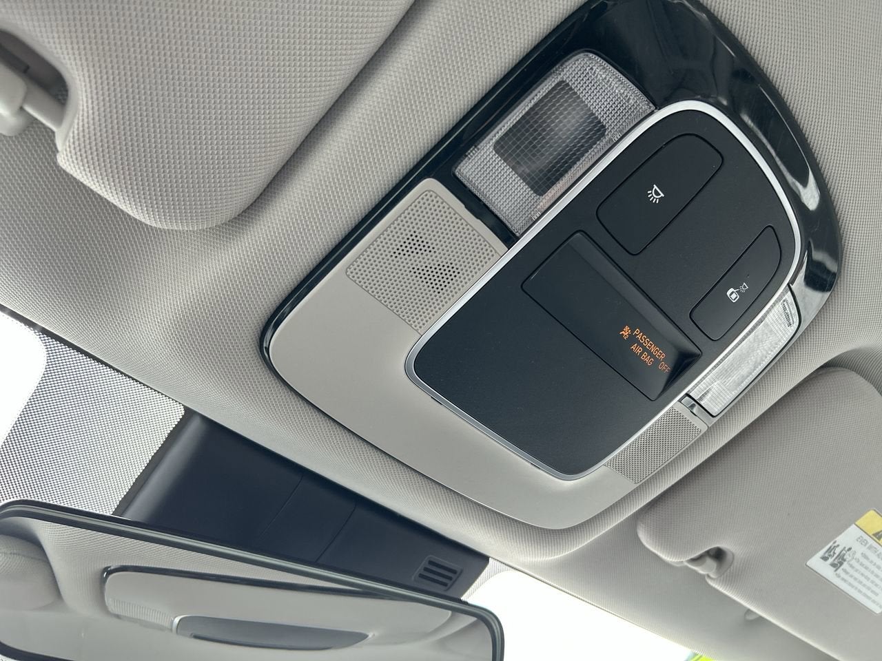2022 Hyundai SONATA SE