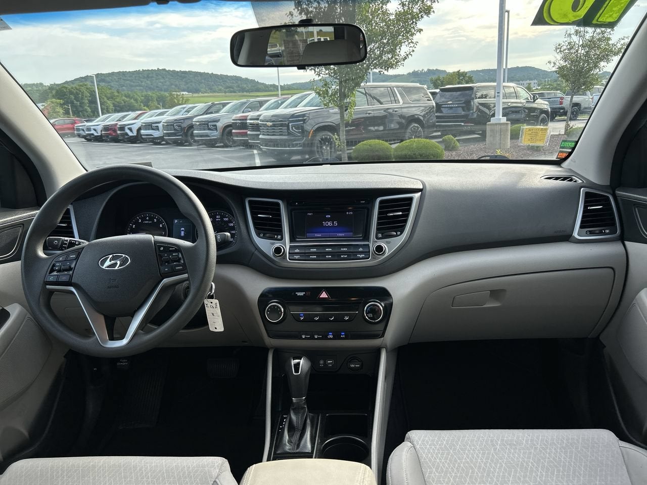 2016 Hyundai TUCSON SE
