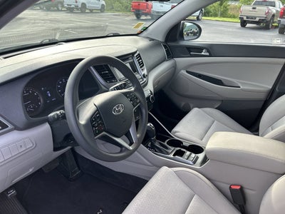 2016 Hyundai TUCSON SE