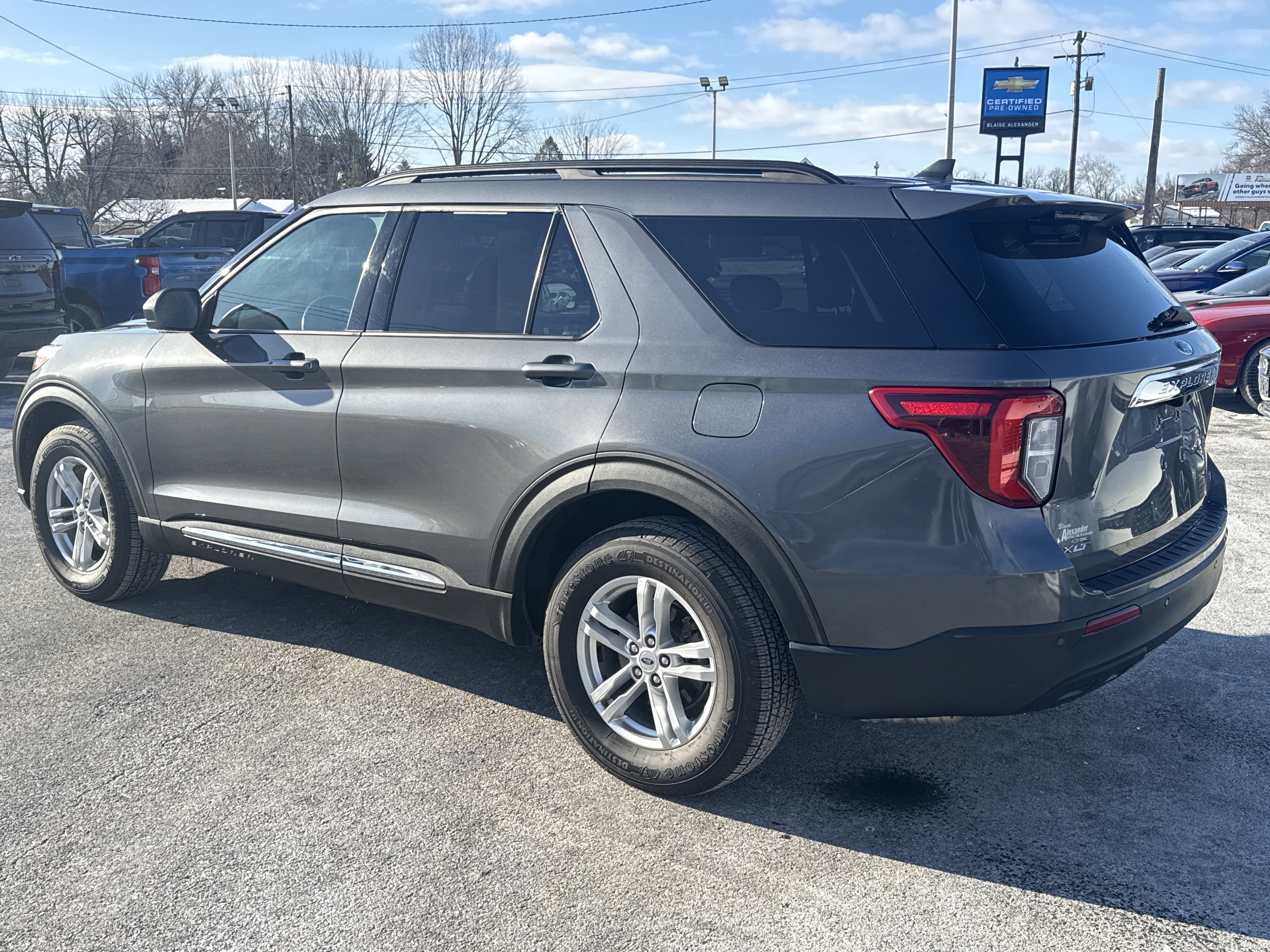 2023 Ford Explorer XLT