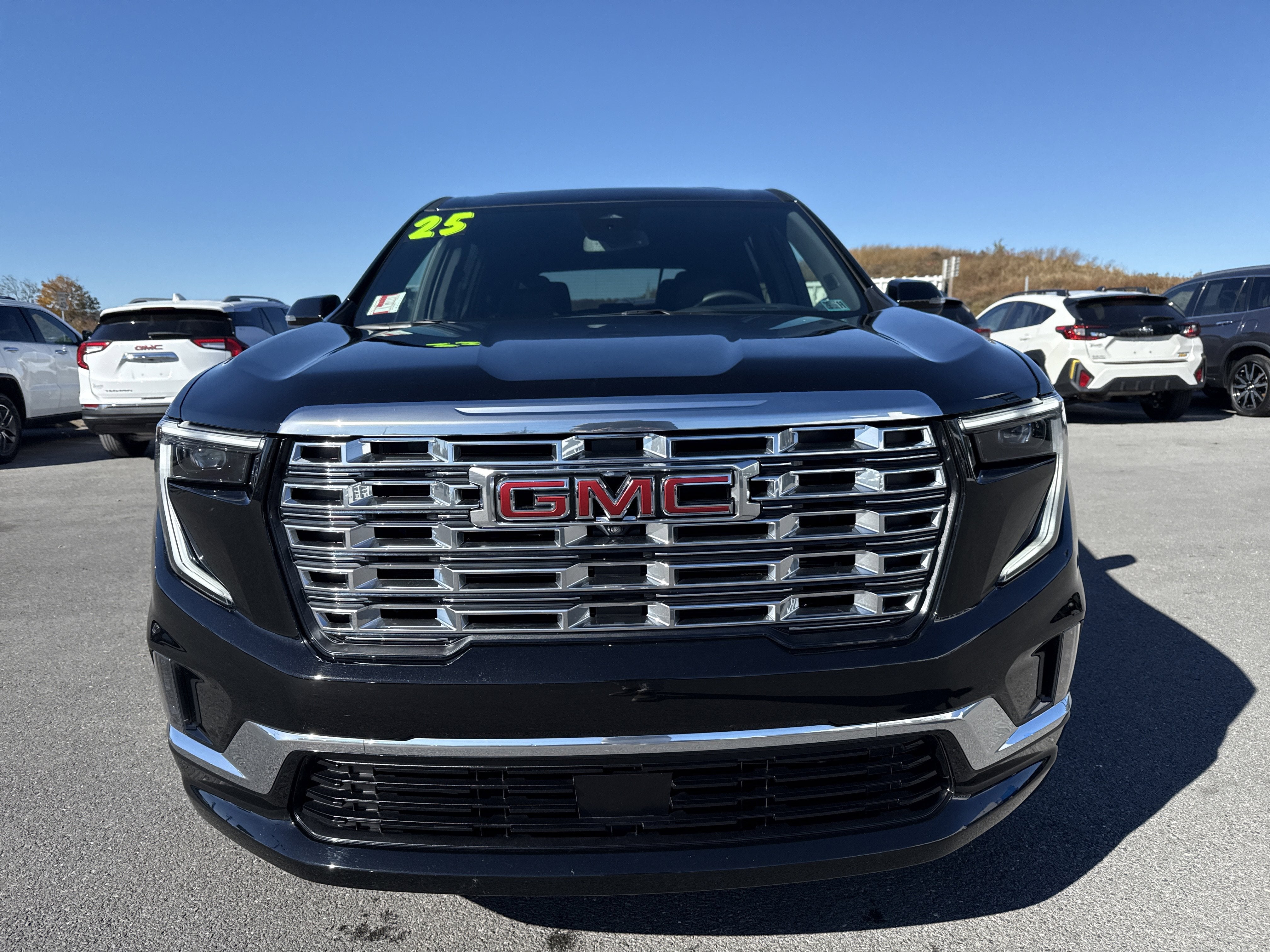 2025 GMC Acadia Denali