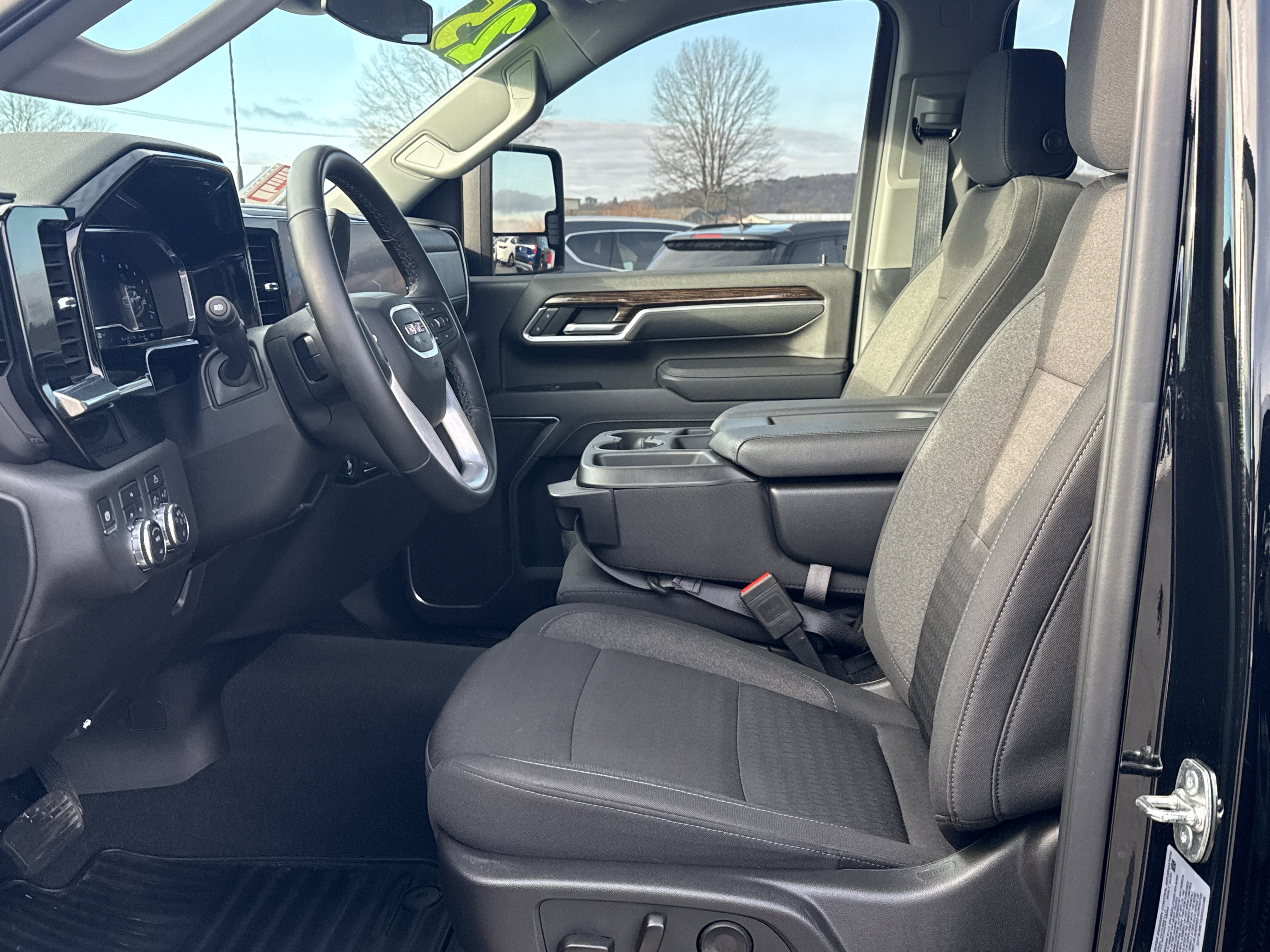 2025 GMC Sierra 2500 HD SLE