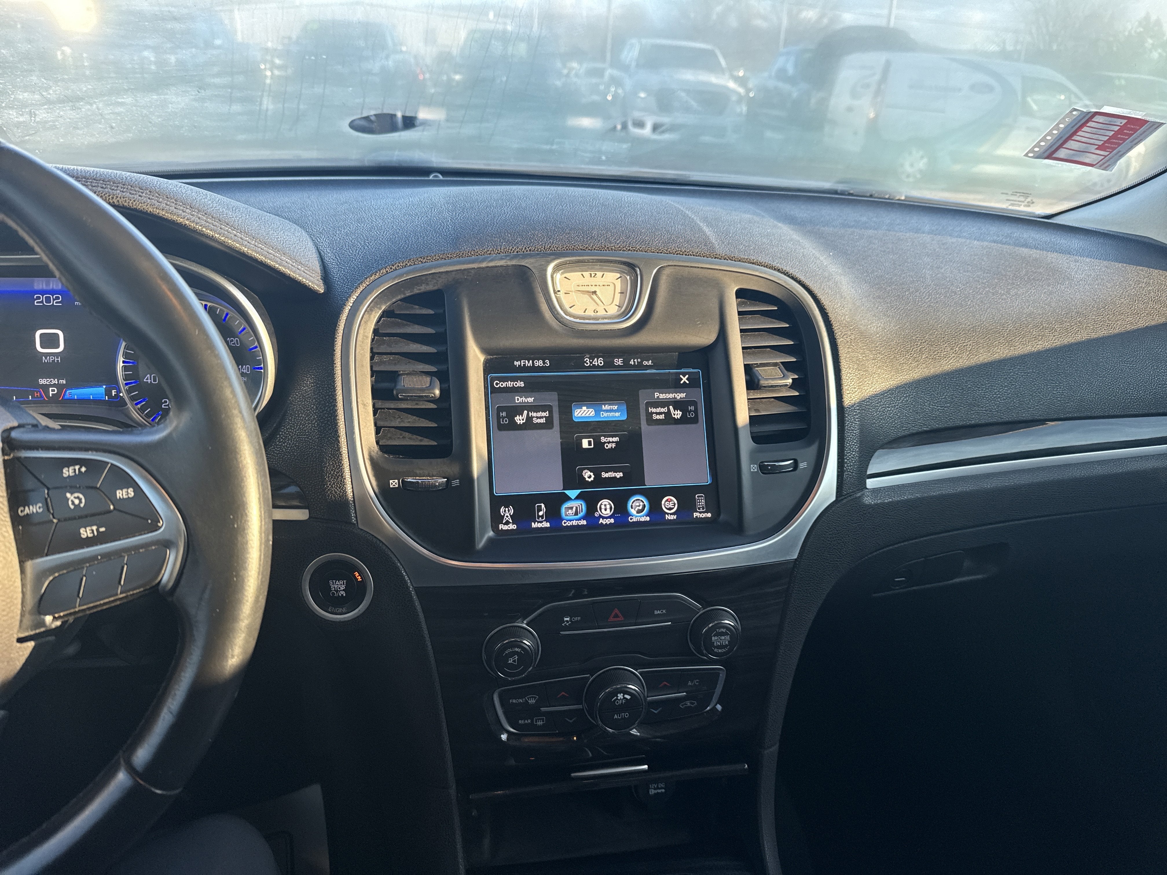 2016 Chrysler 300 Limited