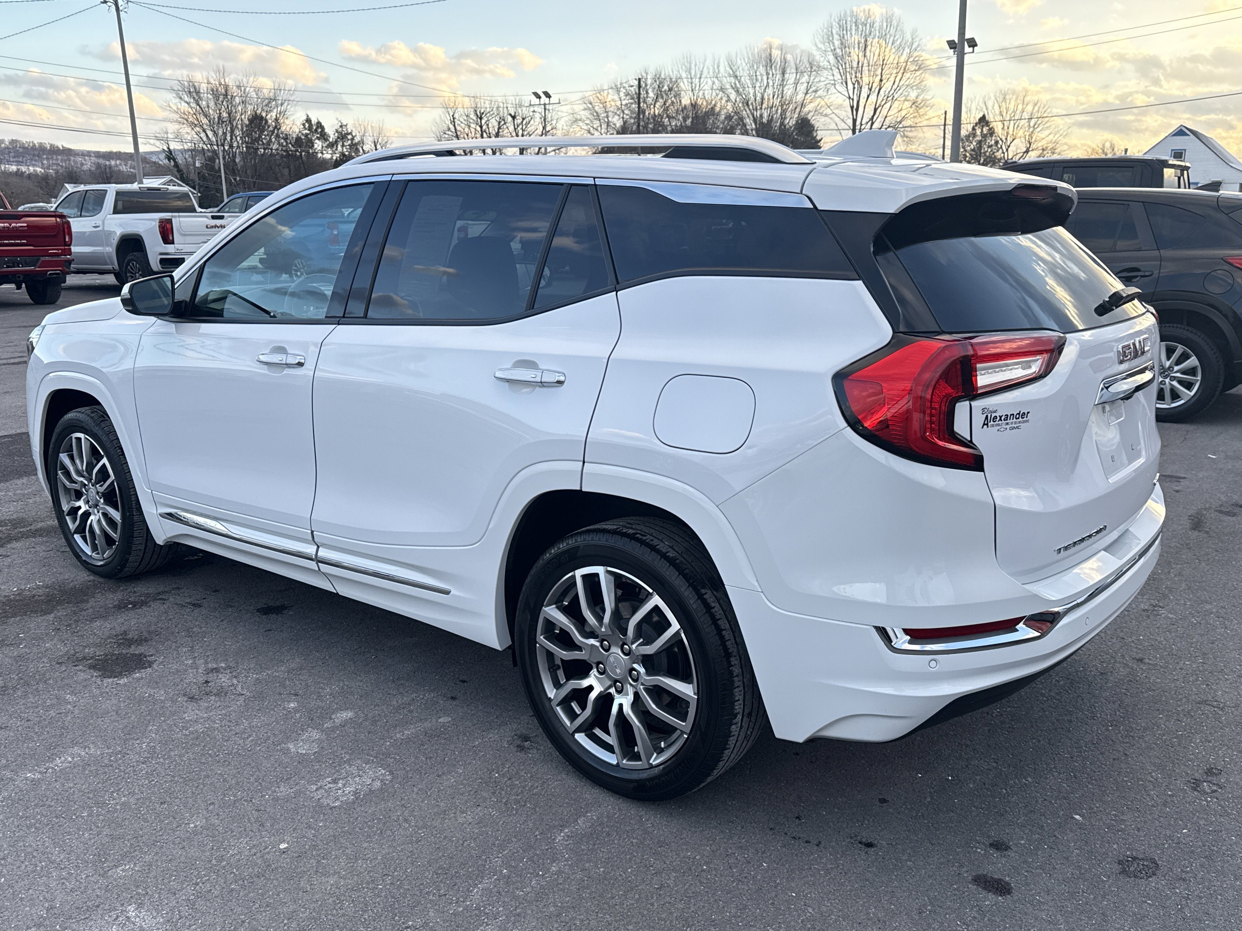2023 GMC Terrain Denali
