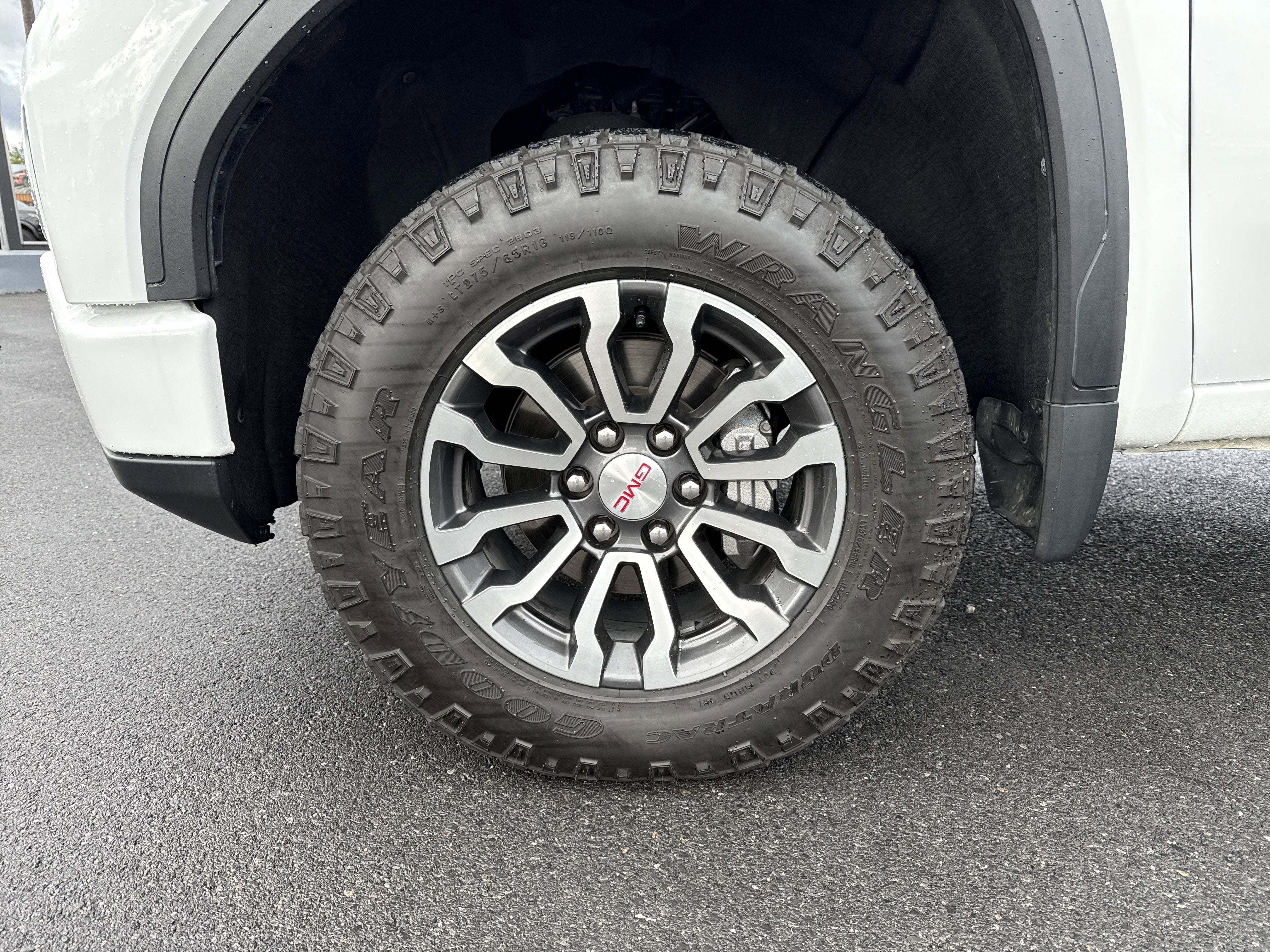 2023 GMC Sierra 1500 AT4