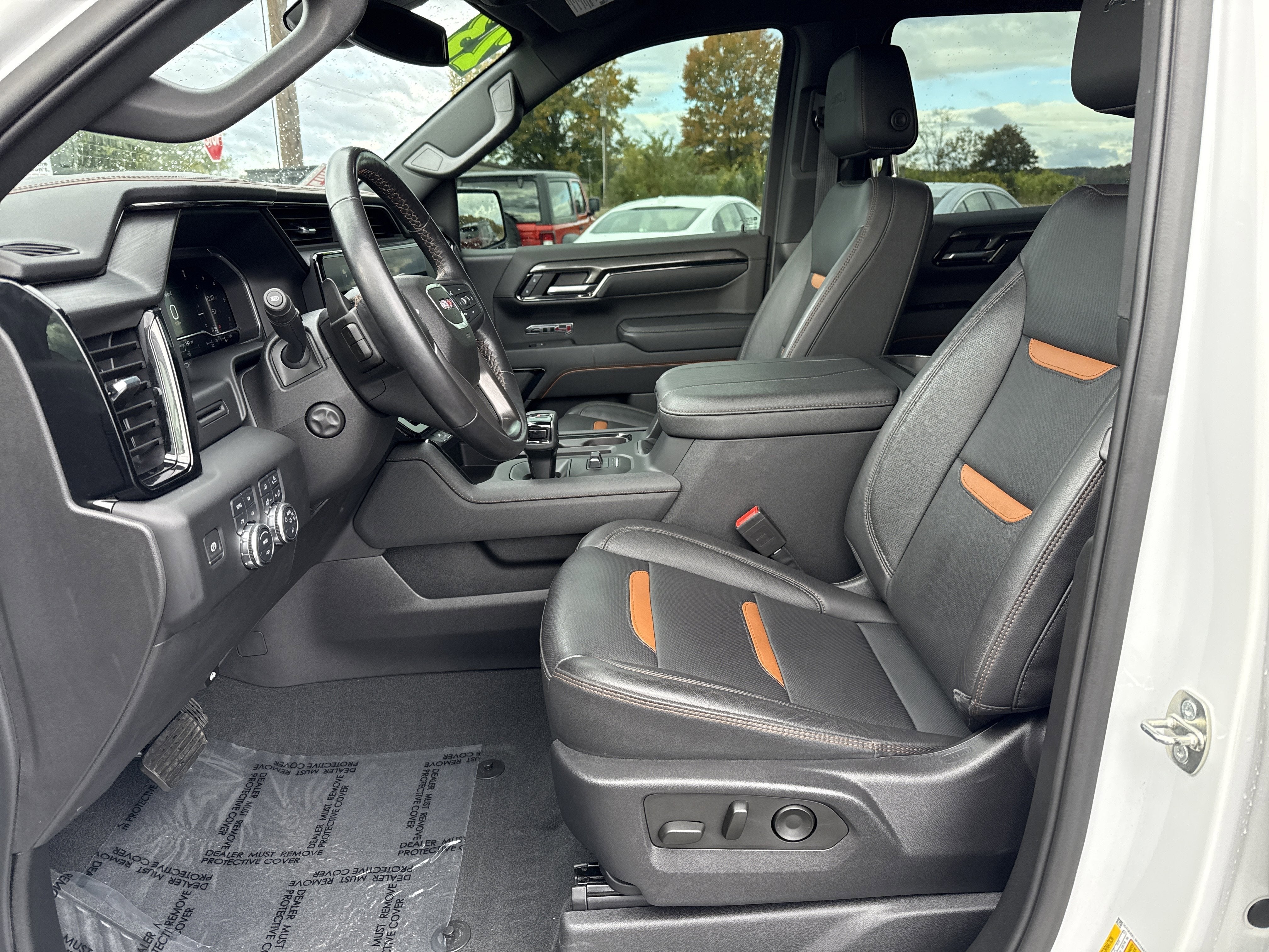 2023 GMC Sierra 1500 AT4