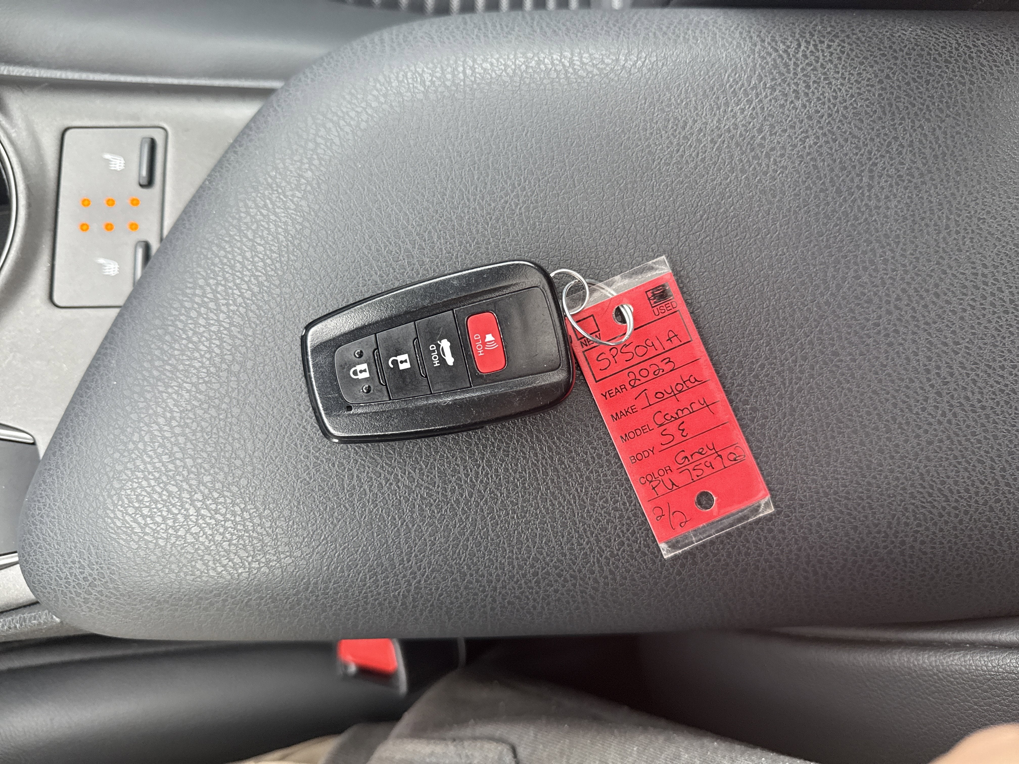 2023 Toyota Camry SE