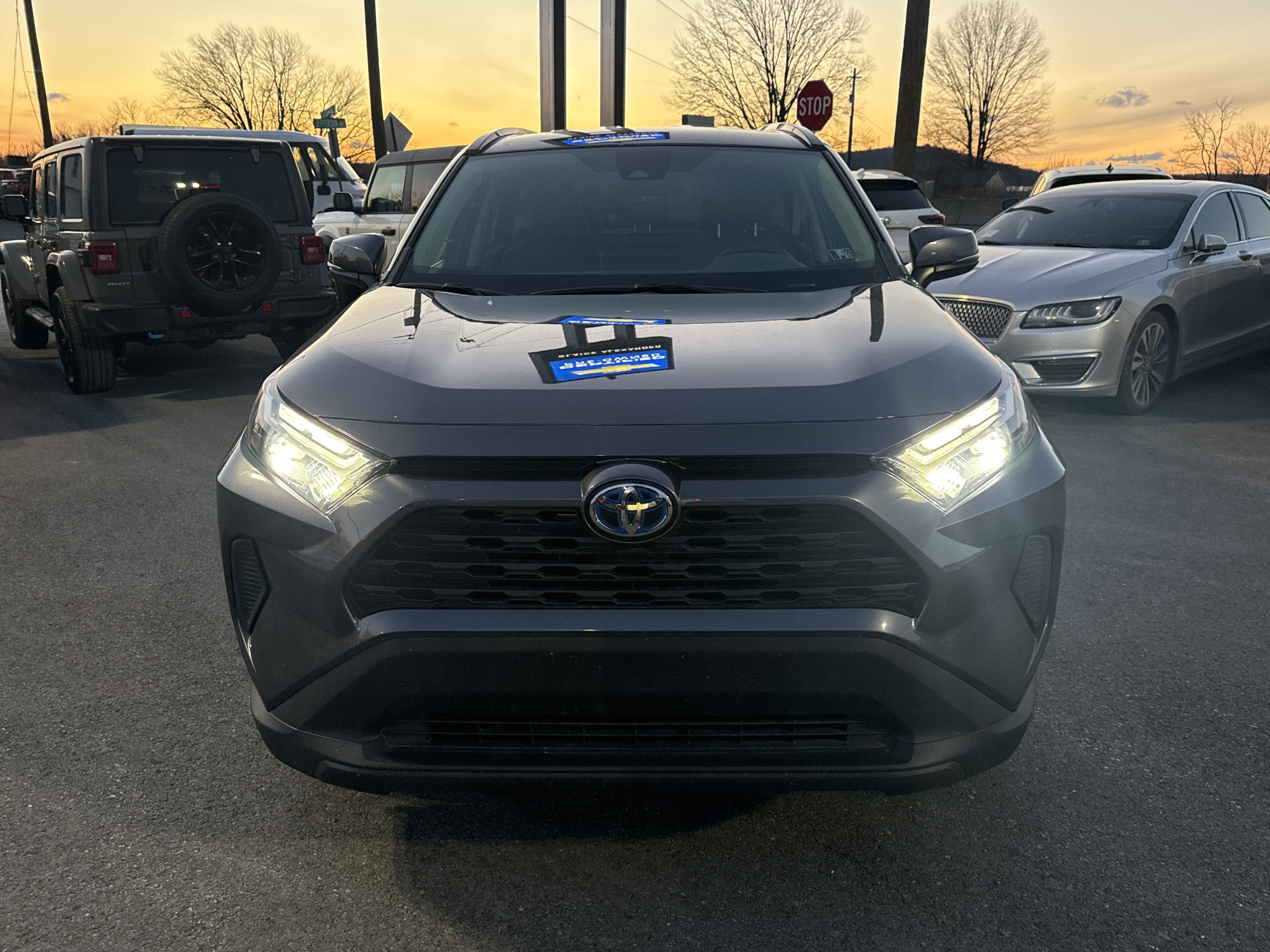 2024 Toyota RAV4 Hybrid XLE