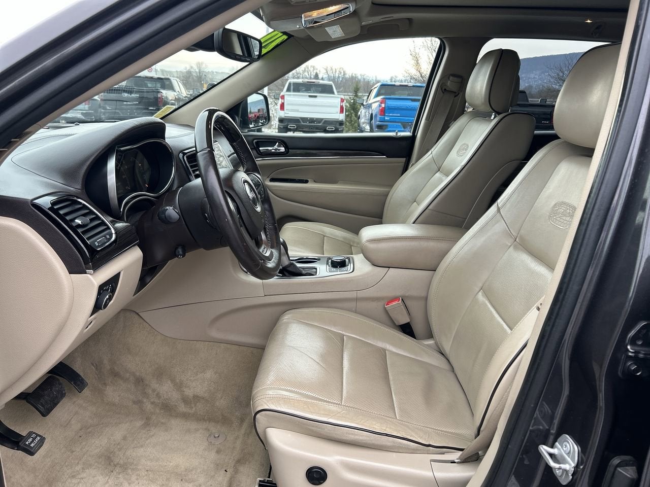 2020 Jeep Grand Cherokee Overland