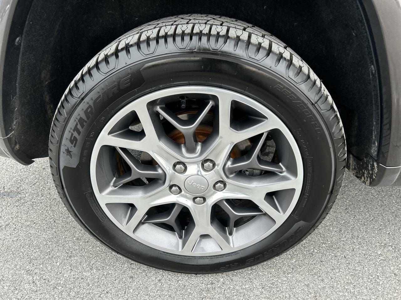 2020 Jeep Grand Cherokee Overland