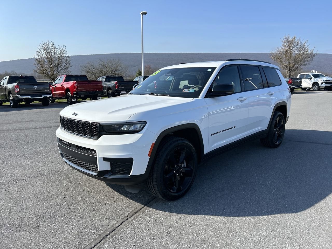 2023 Jeep Grand Cherokee L Altitude