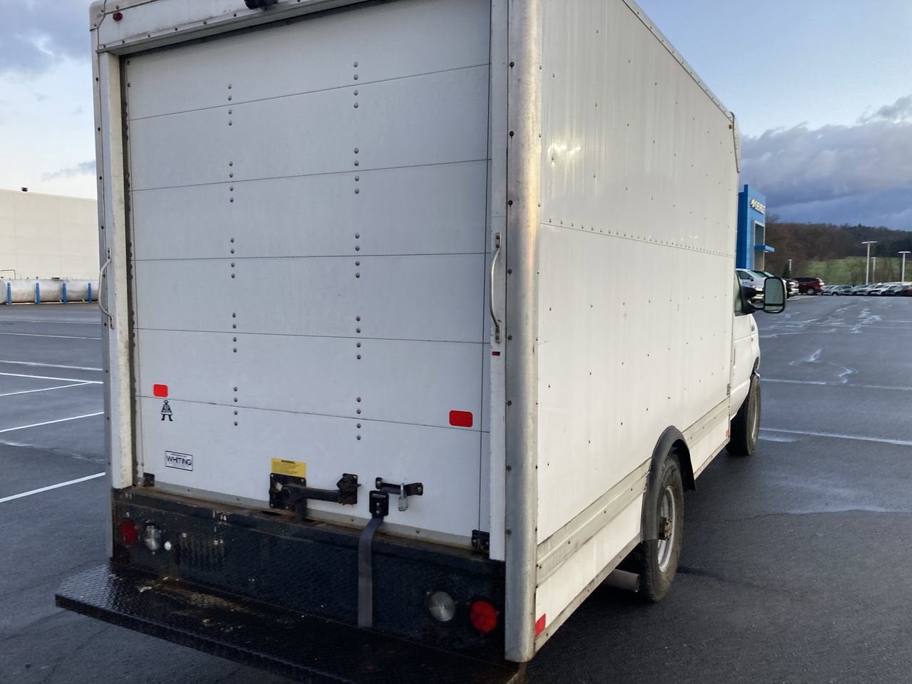 2018 Ford E-Series Cutaway E-350 WB