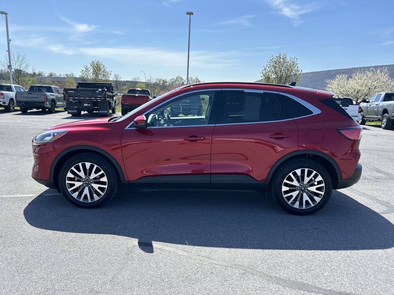 2020 Ford Escape Titanium