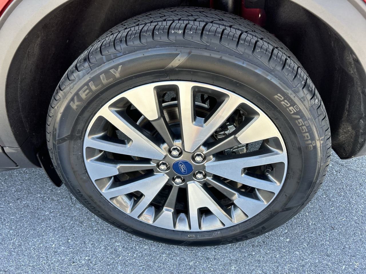 2020 Ford Escape Titanium