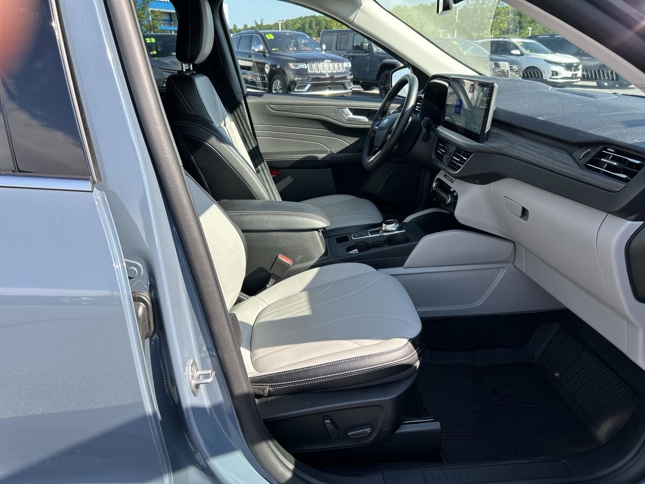 2026 Ford Escape Platinum