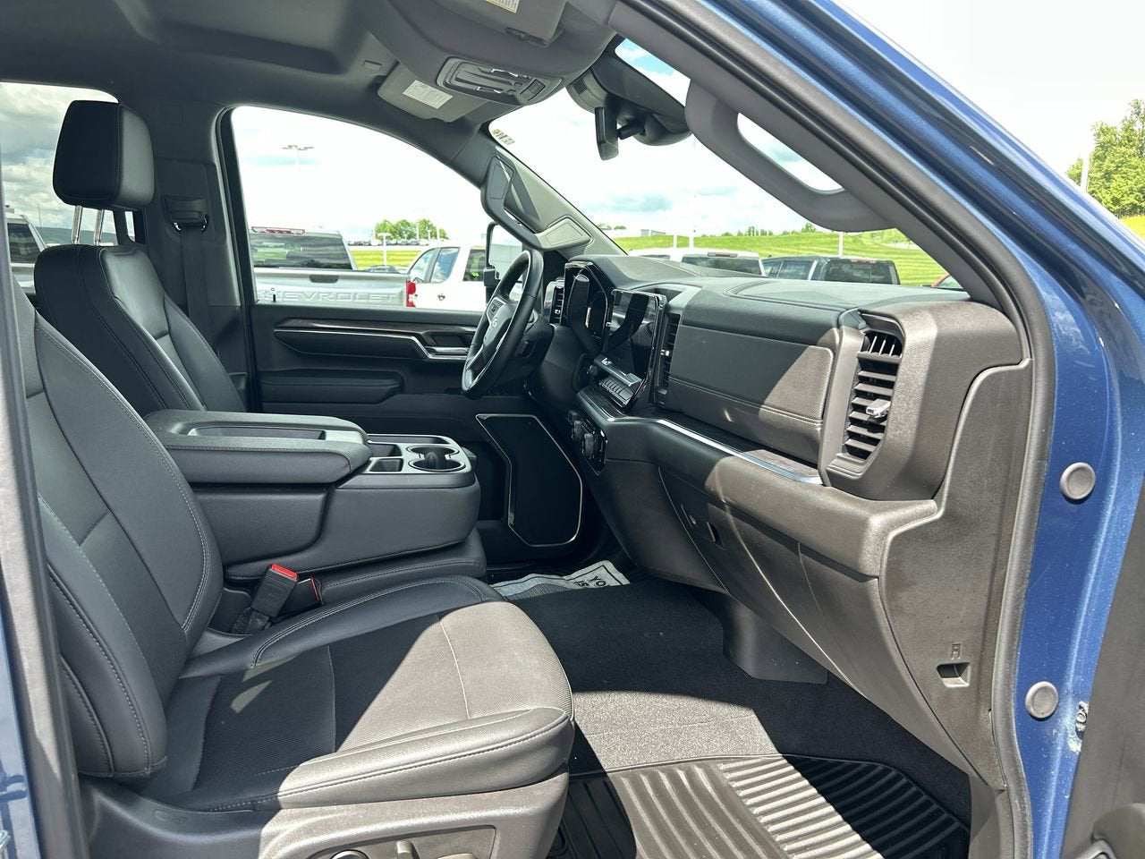 2024 Chevrolet Silverado 3500HD LTZ