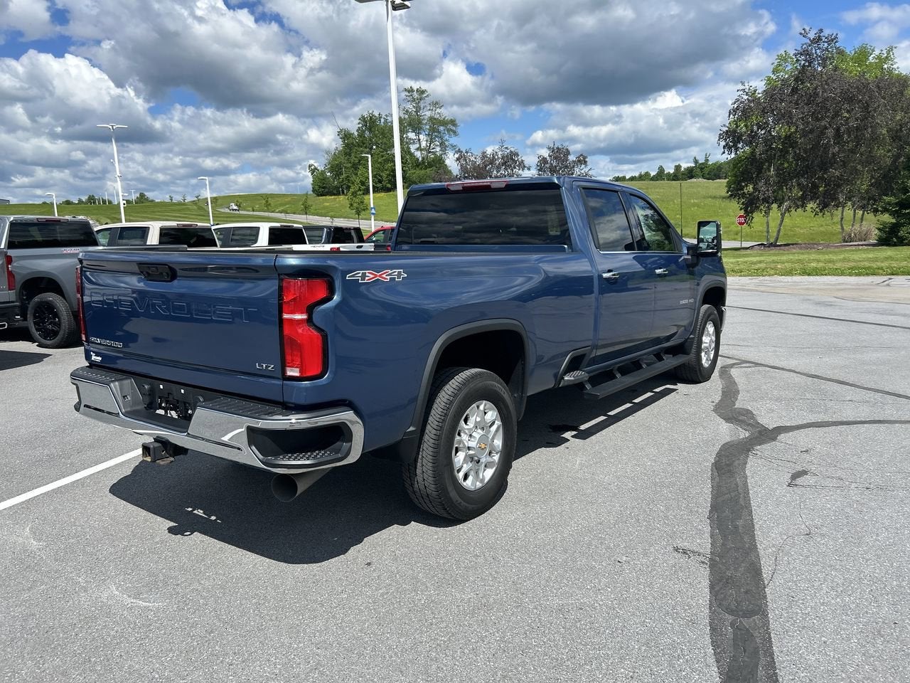2024 Chevrolet Silverado 3500HD LTZ