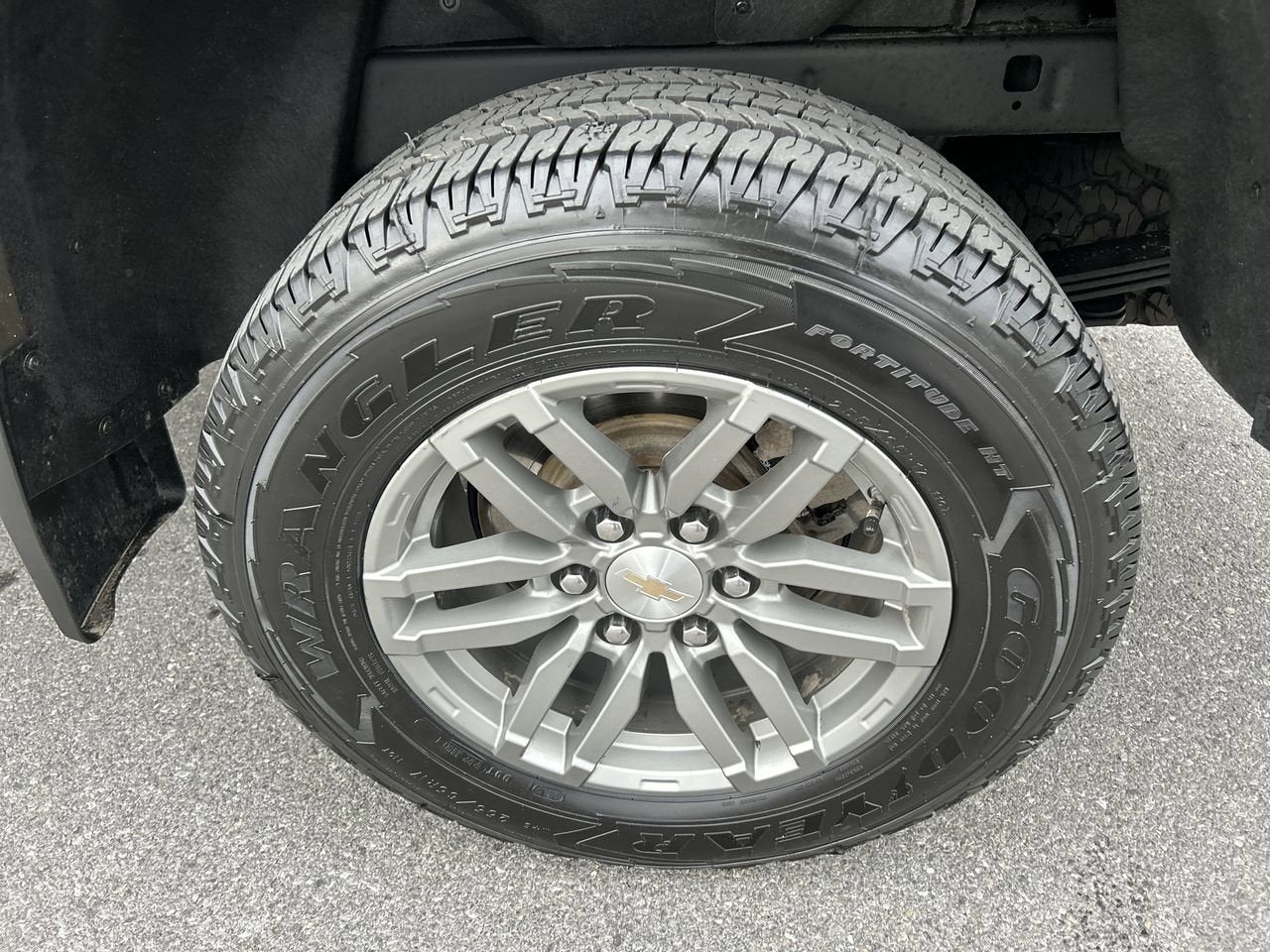 2024 Chevrolet Colorado 4WD LT