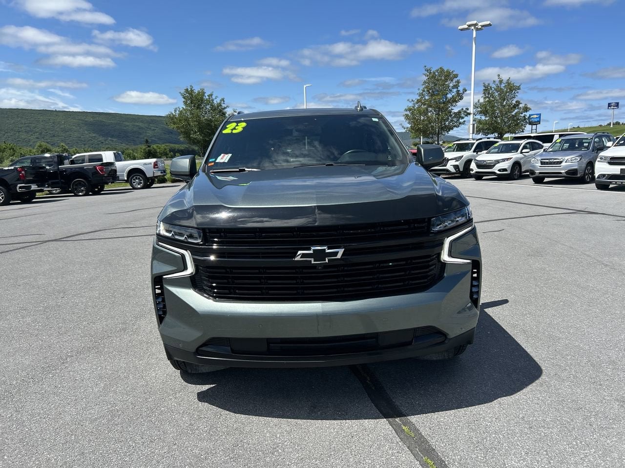 2023 Chevrolet Suburban RST
