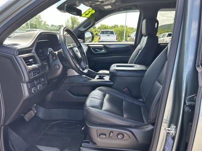 2023 Chevrolet Suburban RST