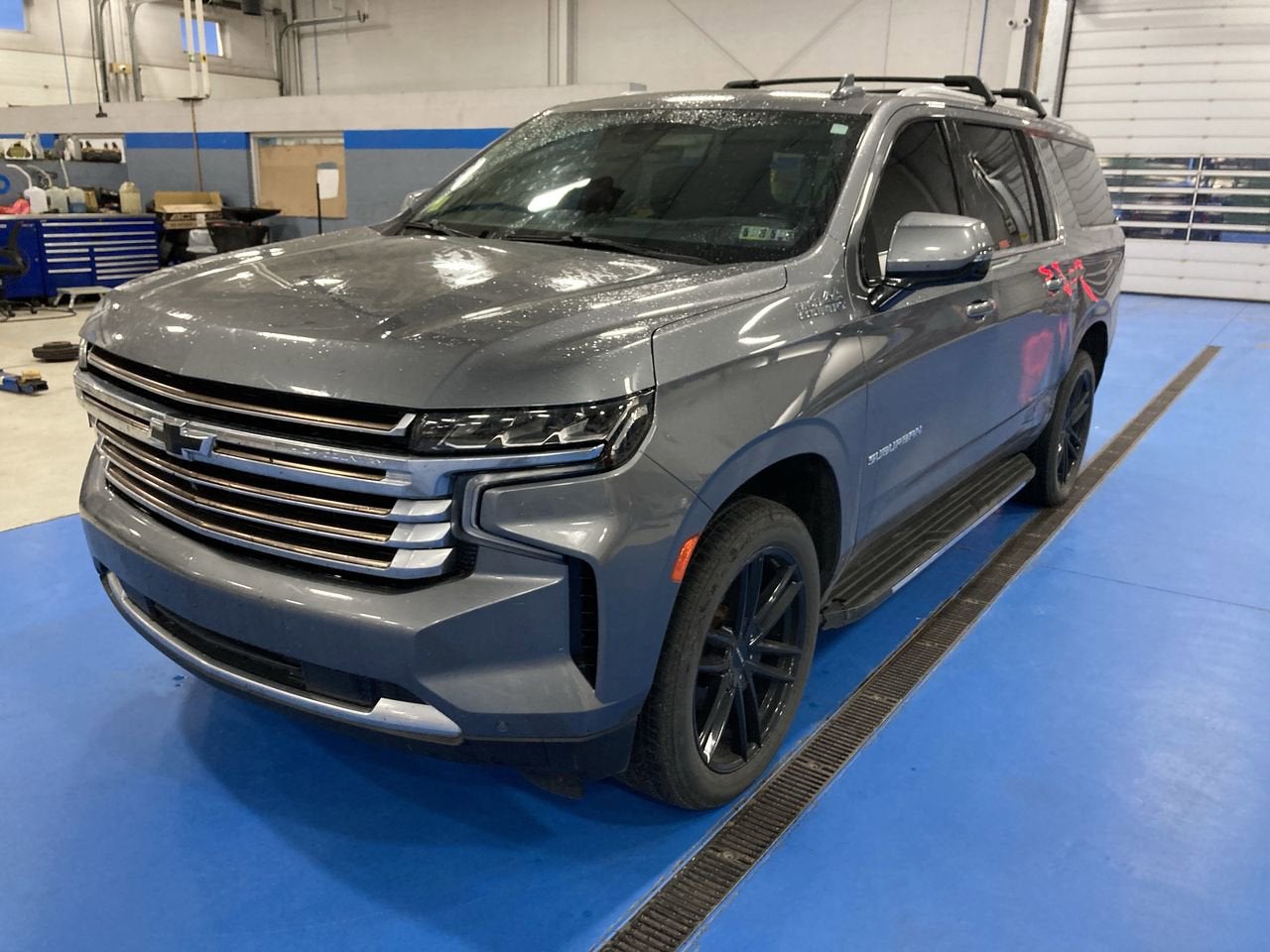 2021 Chevrolet Suburban High Country
