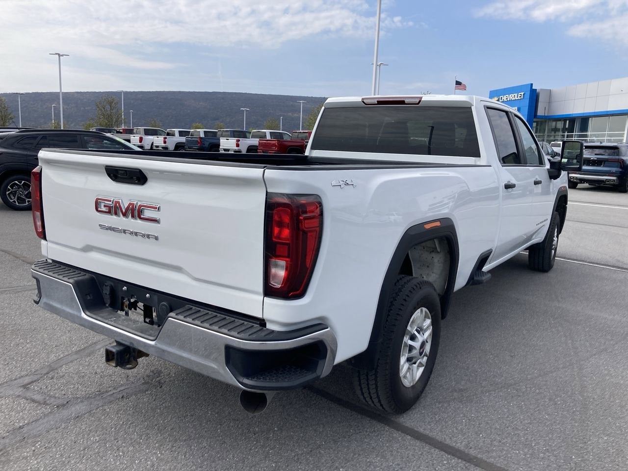 2024 GMC Sierra 2500HD Pro