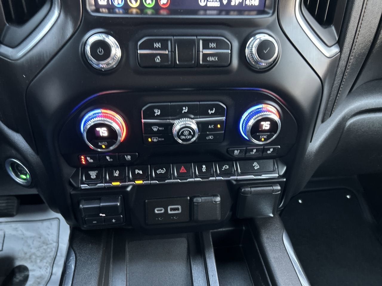 2022 GMC Sierra 3500HD AT4