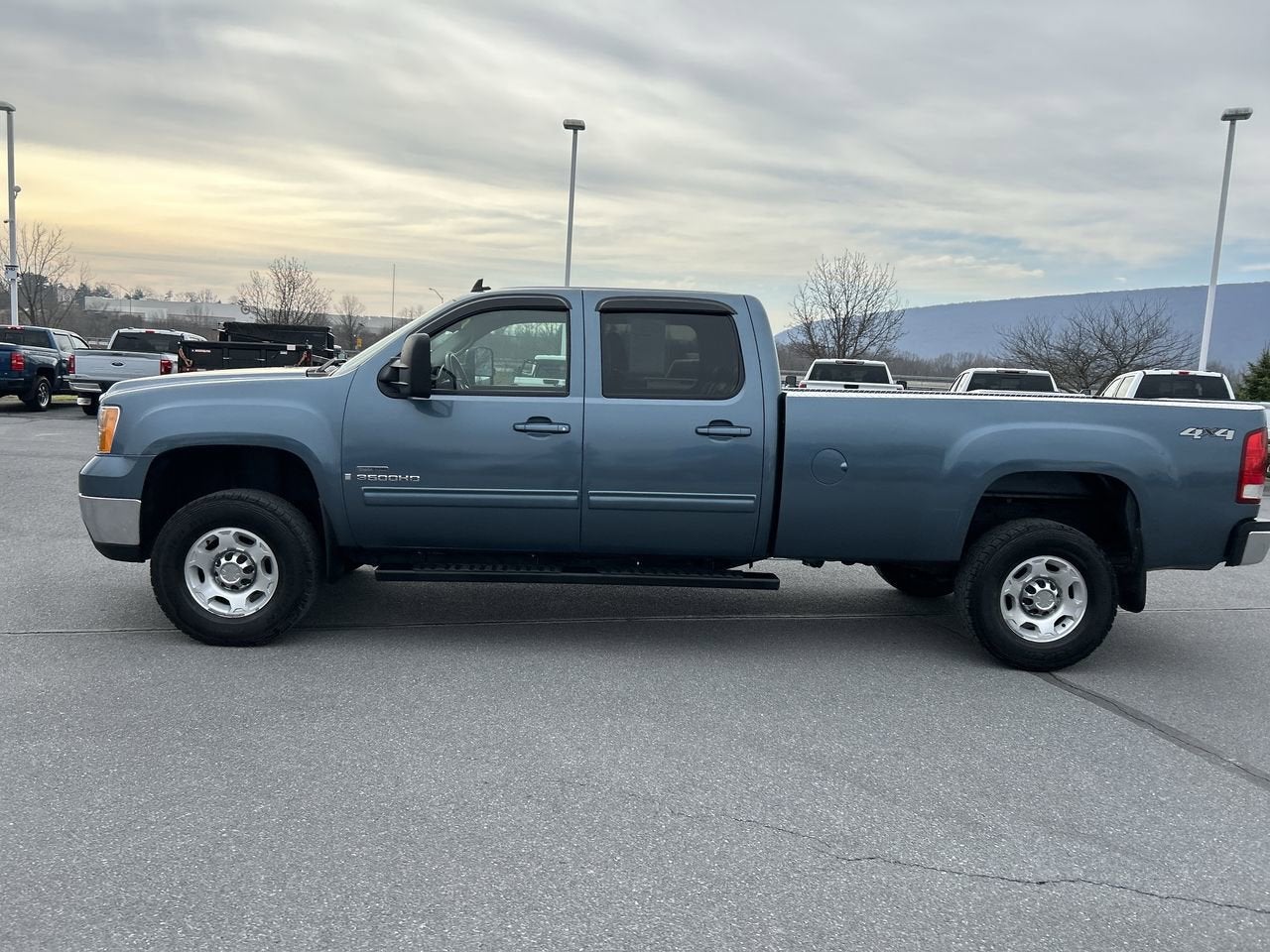 2007 GMC Sierra 3500HD SRW SLT